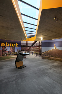 Schwarzer Diamant - Deutsches Bergbau Museum Bochum | Architektenbüro Benthem Crouwel - Peter Lippsmeier - Industriefotografie