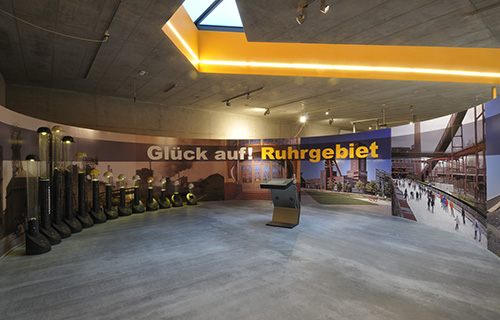 Schwarzer Diamant - Deutsches Bergbau Museum Bochum | Architektenbro Benthem Crouwel - Peter Lippsmeier - Industriefotografie