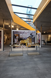 Schwarzer Diamant - Deutsches Bergbau Museum Bochum | Architektenbro Benthem Crouwel - Peter Lippsmeier - Industriefotografie