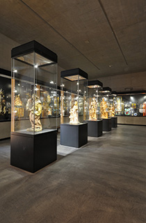 Schwarzer Diamant - Deutsches Bergbau Museum Bochum | Architektenbro Benthem Crouwel - Peter Lippsmeier - Industriefotografie